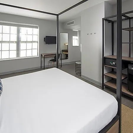 Hotel Rendale Miami Beach-3